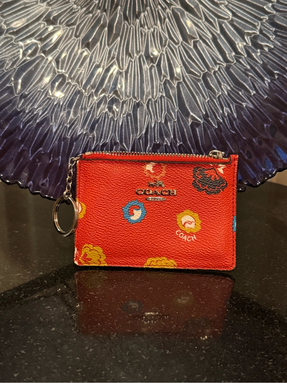 Coach Red Floral Zip Card Case Keyring - Picture 9 of 11